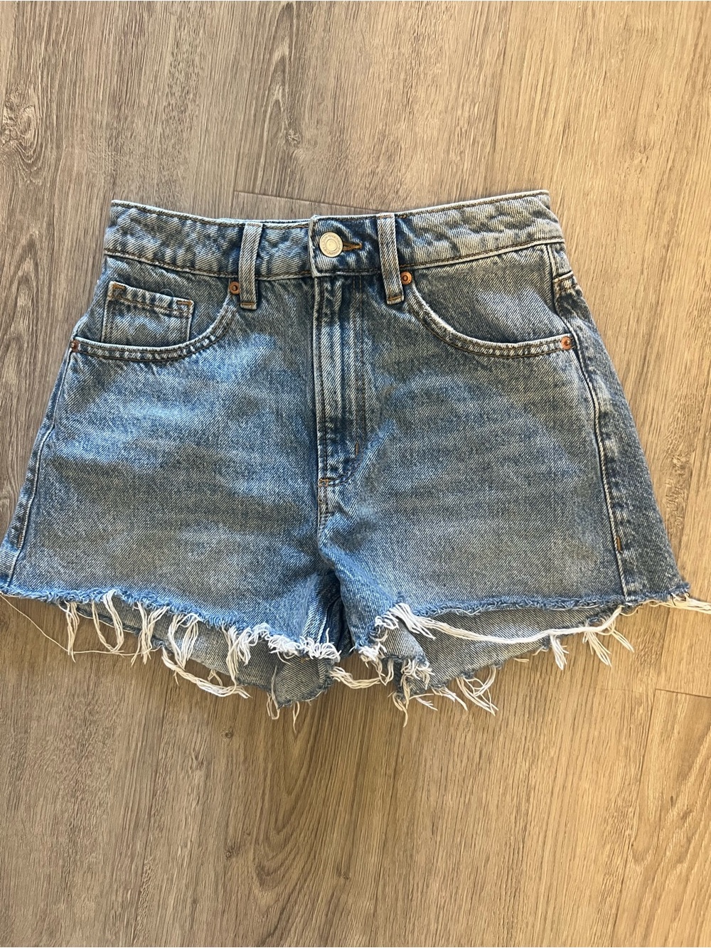 High-Waist Frayed Hem Denim Shorts